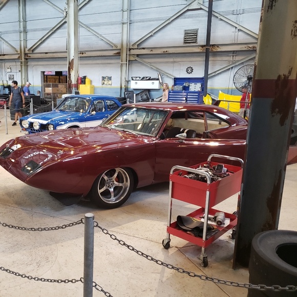 Meet your Posher, J - Picture 1 of 1